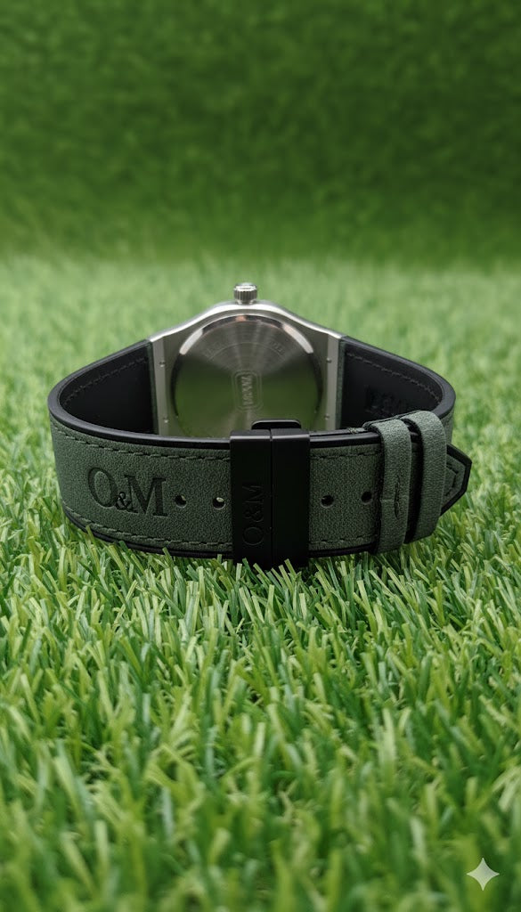 Hublot Classic Fusion Quartz Silver Steel Case Forest Green Rubber Strap